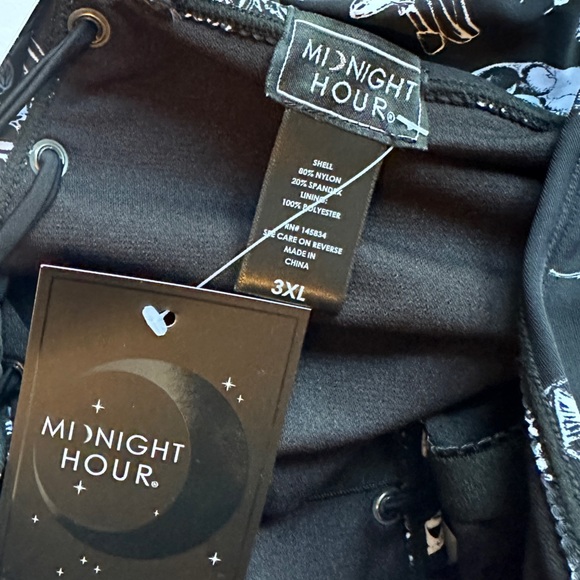 MIDNIGHT HOUR Forest Findings Lace Up Swimsuit - Picture 9 of 10